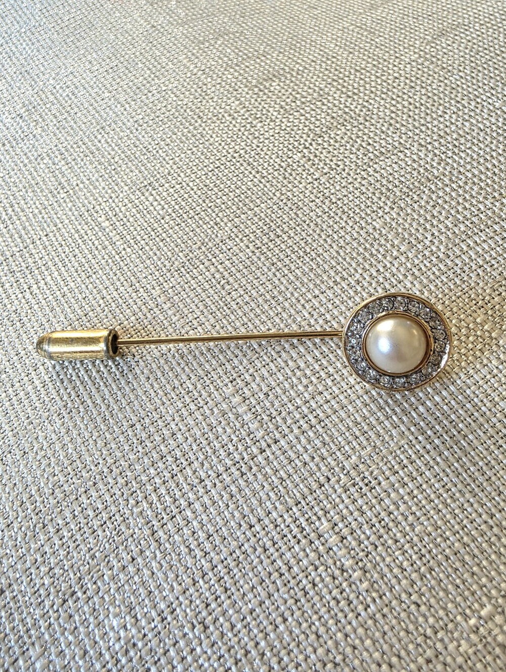 Vintage Crown Trifari Pearl & Rhinestone Halo Stick Pin 1950s - Picture 2 of 10